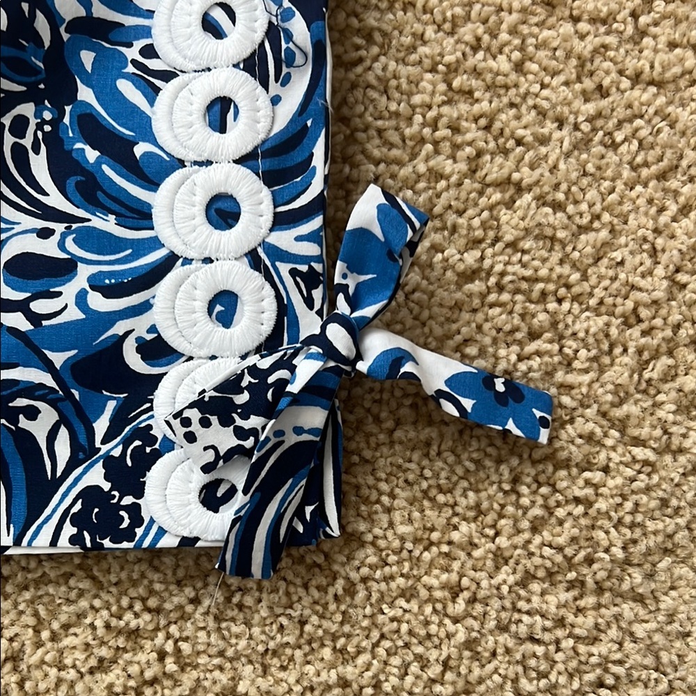 Lilly Pulitzer Blue and White Dress NWT Size 8 - Picture 4 of 6